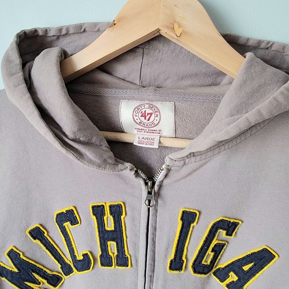 Michigan Wolverines Full-Zip Hoodie Men's L NCAA 47 Brand Distressed Embroidered - Picture 2 of 5